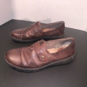 earth spirit house shoes